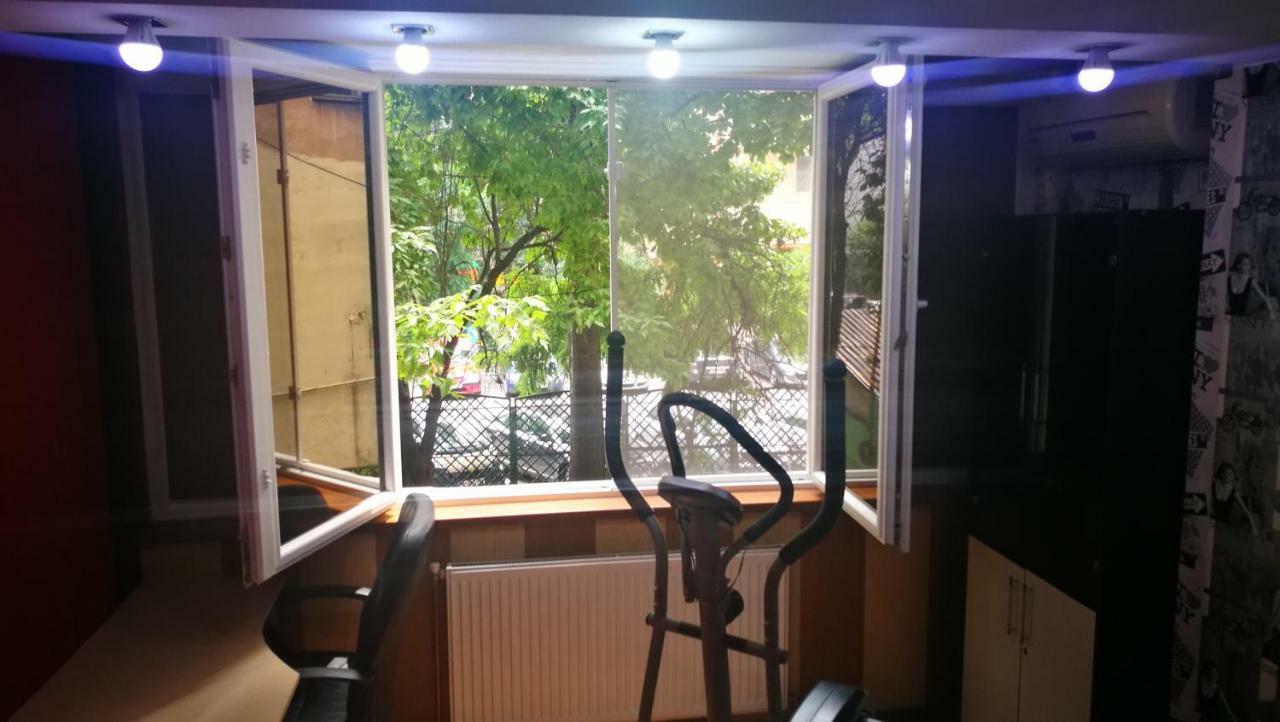 Coquettehouse Gara De Nord Apartment Bukares Bagian luar foto