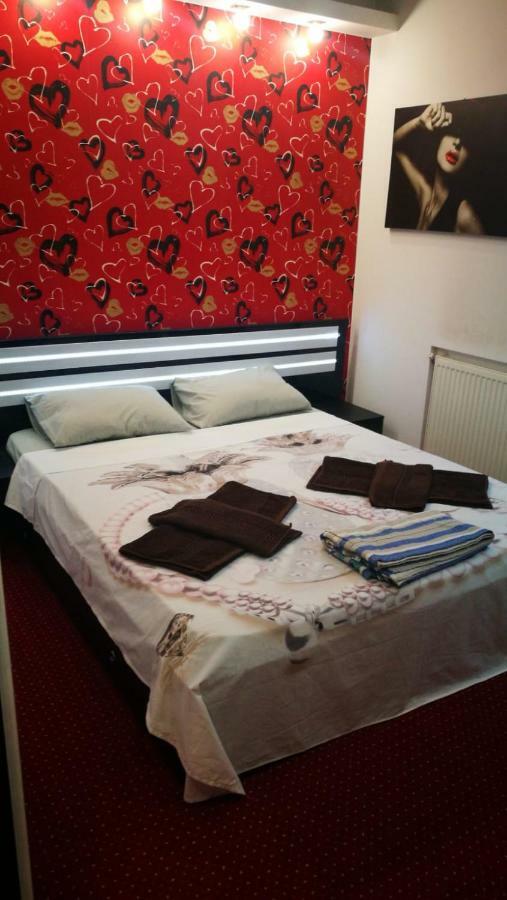 Coquettehouse Gara De Nord Apartment Bukares Bagian luar foto